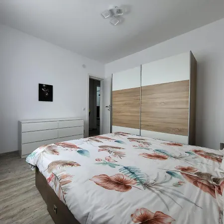 Happy 3 * Craiova